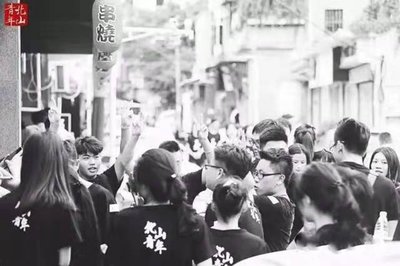 滑板涂鸦,站街唱歌,这群泉州青年活得太酷.
